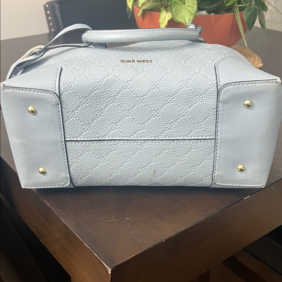 Nine West Elegant Light Blue Handbag - Picture 4 of 9